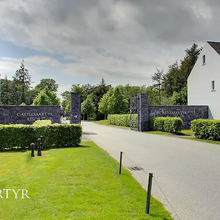 Luxury Self Catering Lodge *